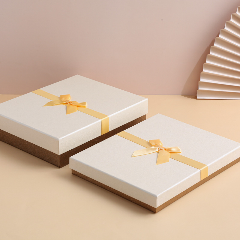 White Color Box Gift Box Cosmetic Box Perfume Red Packet Box